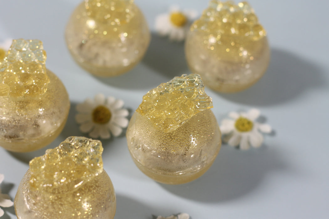 Honey vanilla chamomile Tea globe
