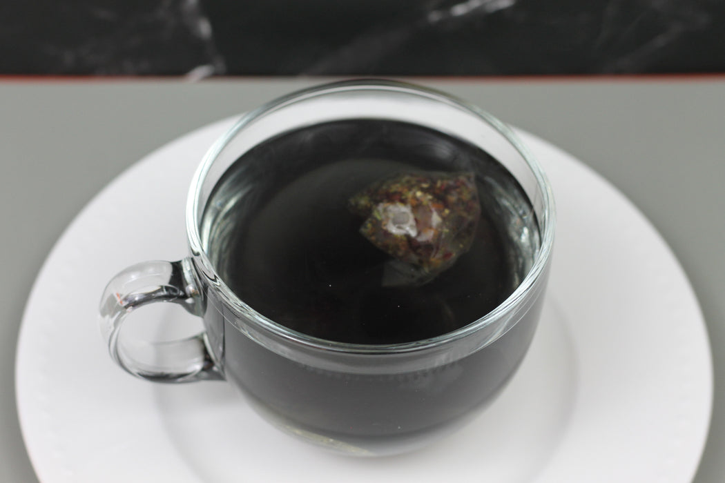 Black Rose Tea globe
