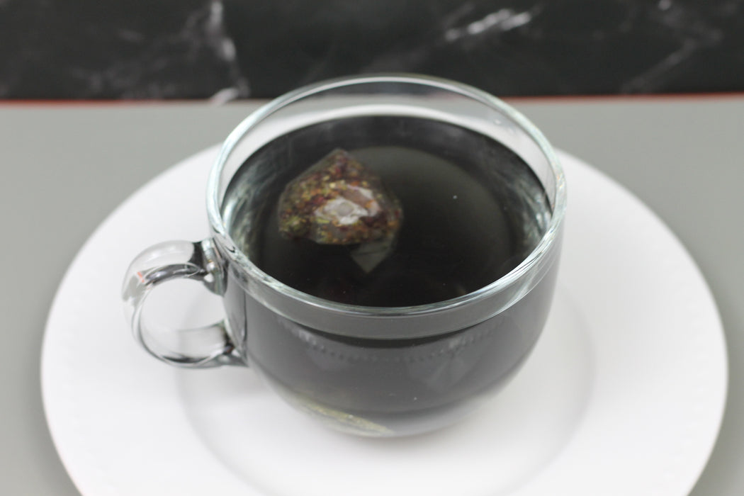 Black Rose Tea globe